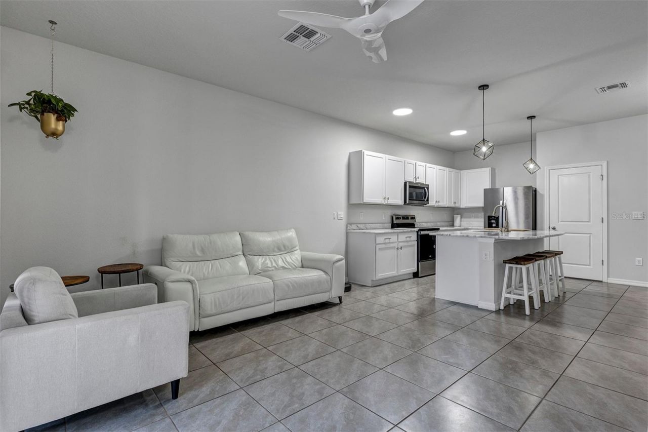 4015 Blue Banks Lane, Bradenton, FL 34208 Photo