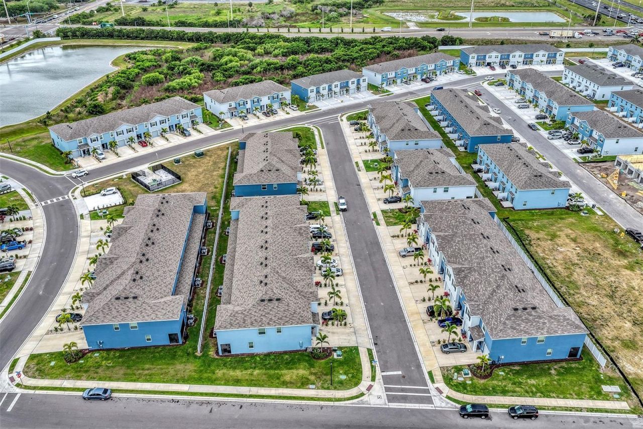 4015 Blue Banks Lane, Bradenton, FL 34208 Photo