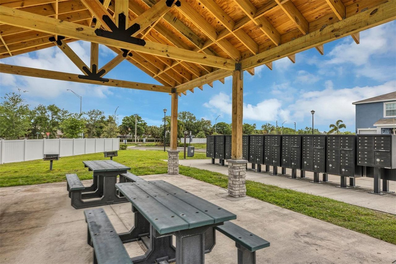 4015 Blue Banks Lane, Bradenton, FL 34208 Photo