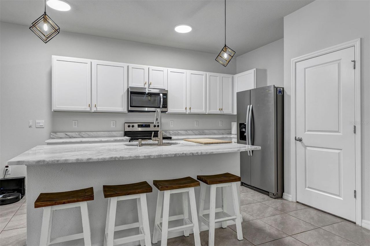 4015 Blue Banks Lane, Bradenton, FL 34208 Photo