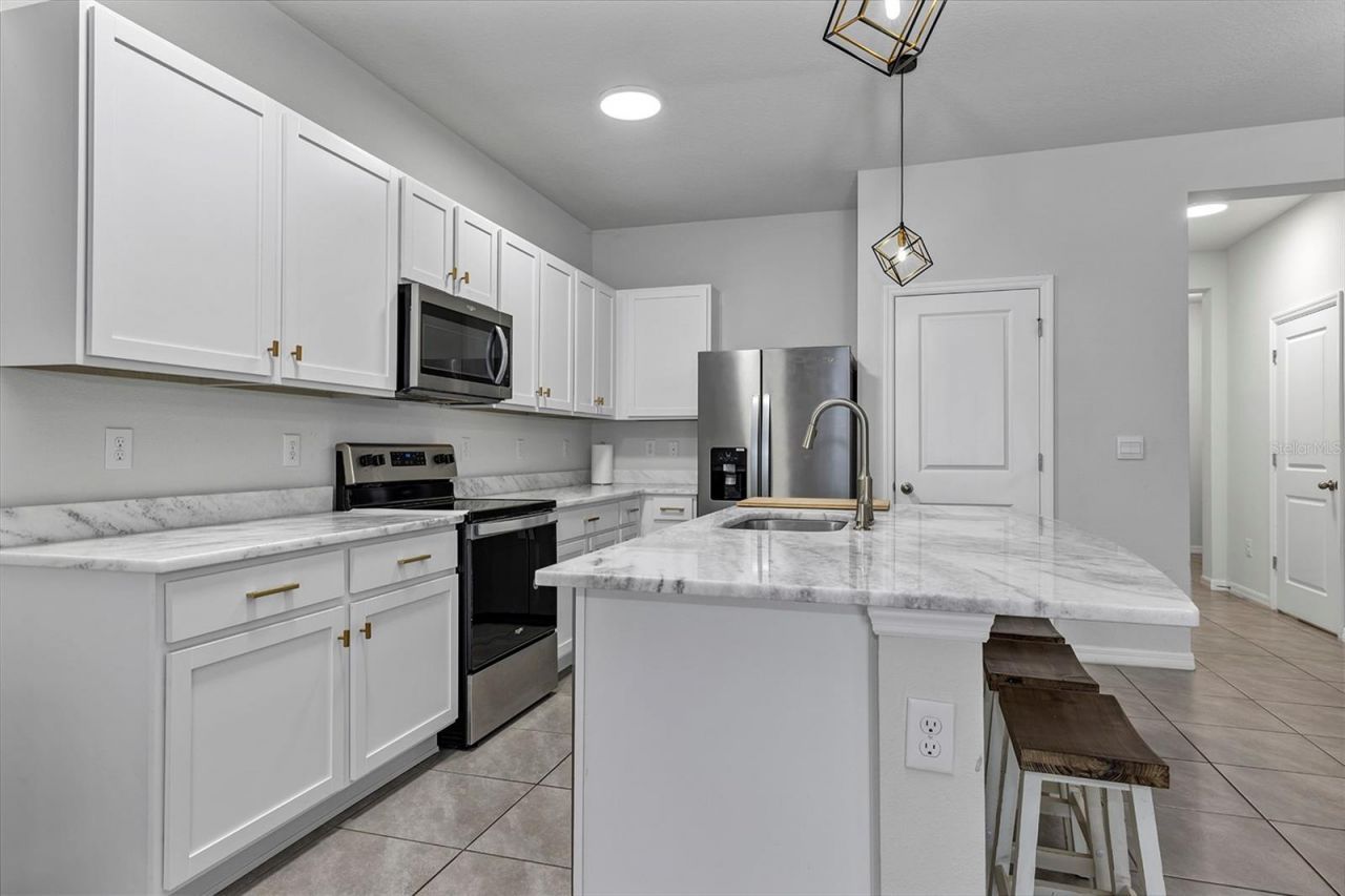 4015 Blue Banks Lane, Bradenton, FL 34208 Photo