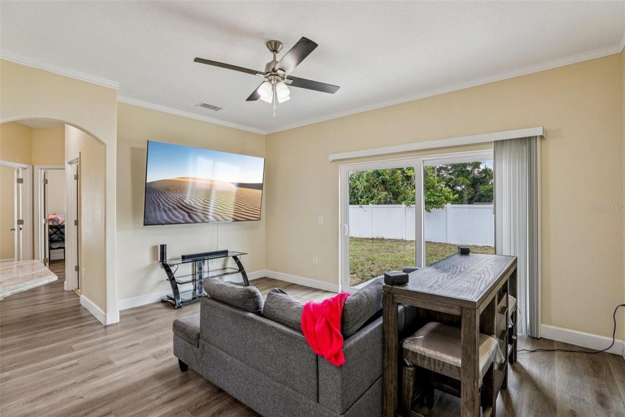 943 Amaros Avenue, Orlando, FL 32811 Photo