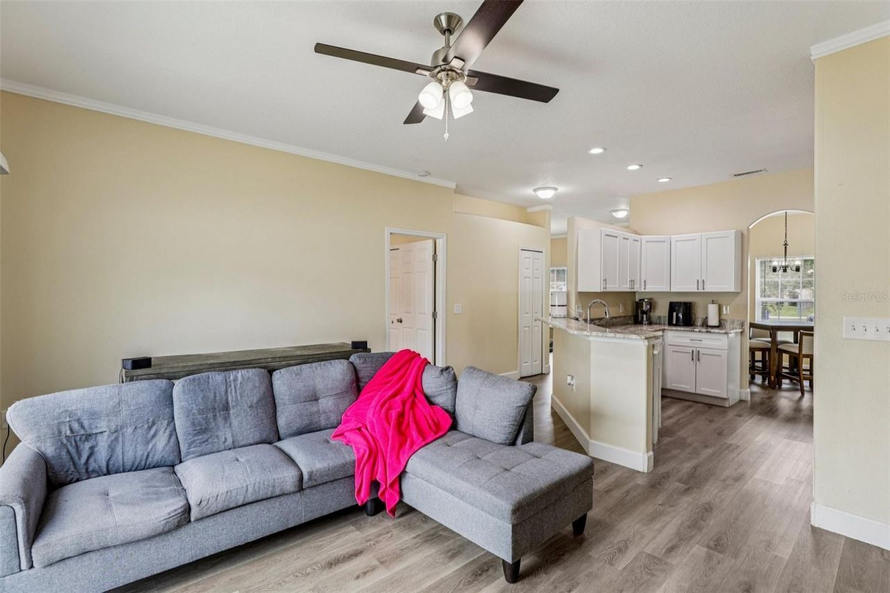 943 Amaros Avenue, Orlando, FL 32811 Photo