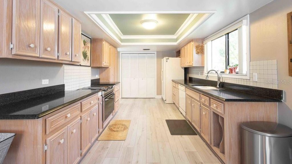 106 Country Place , Sanford, FL 32771 Photo