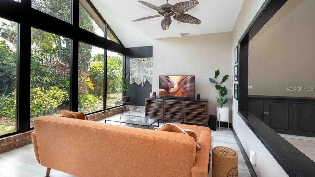 106 Country Place , Sanford, FL 32771 Photo