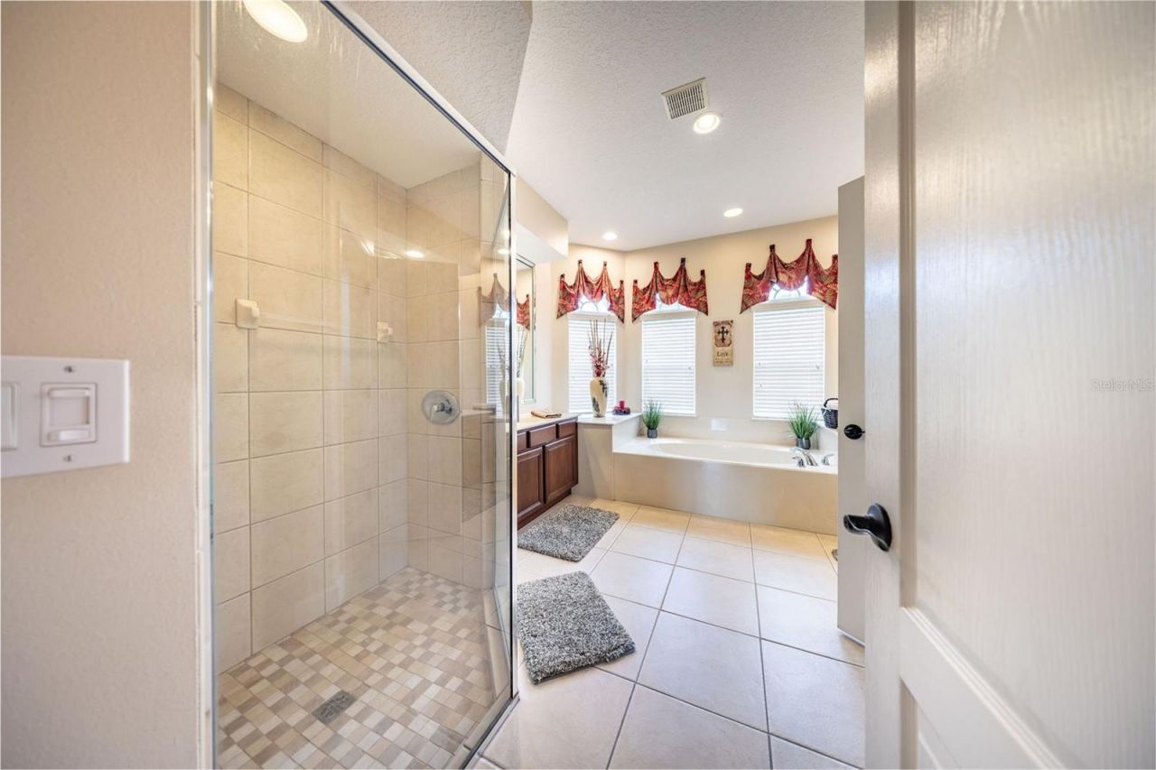 5113 Hawks Hammock Way , Sanford, FL 32771 Photo