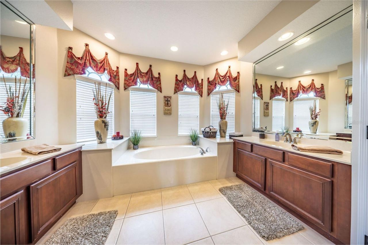 5113 Hawks Hammock Way , Sanford, FL 32771 Photo