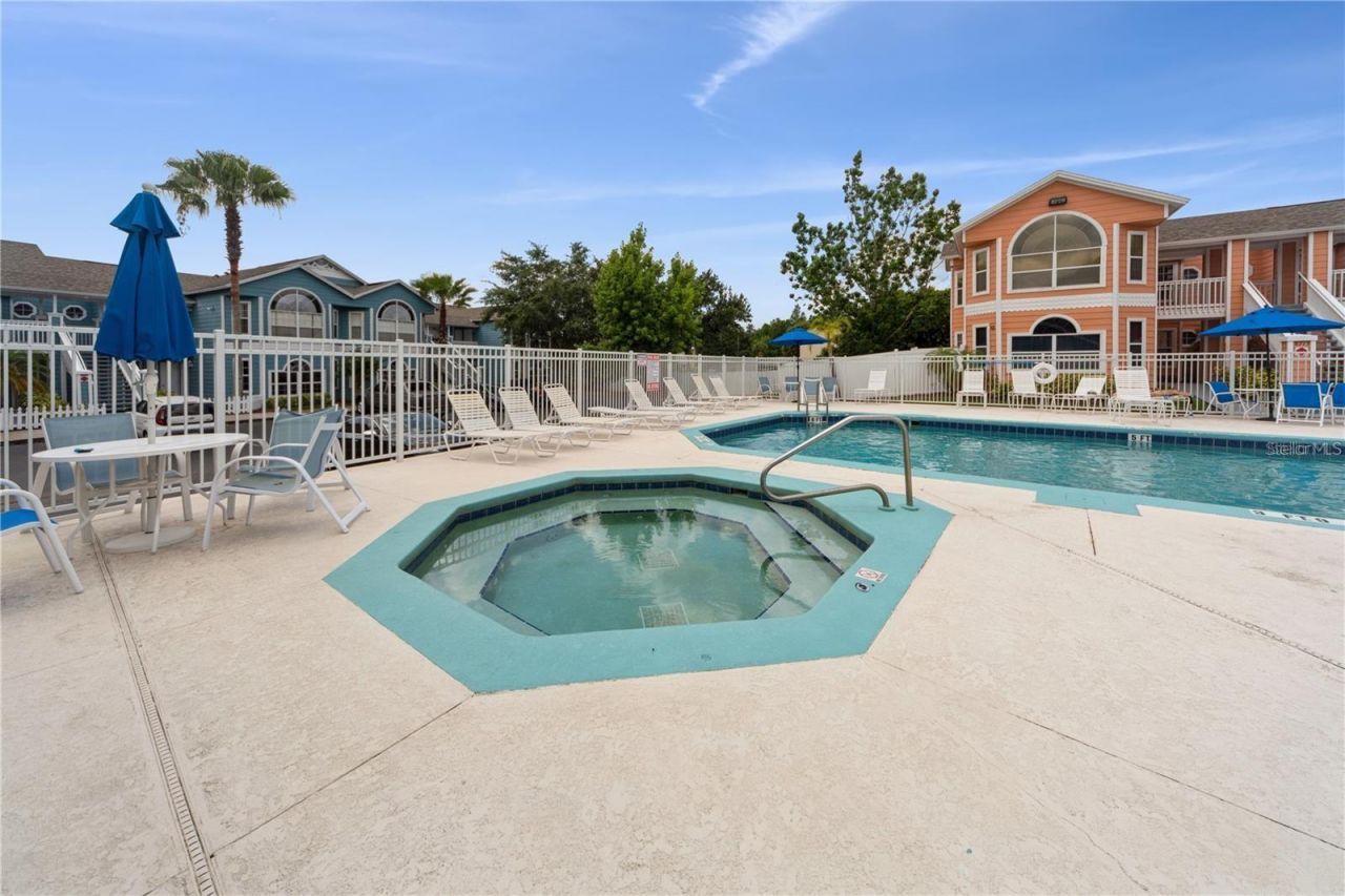 8707 Knightsbridge Court , Unit B, Kissimmee, FL 34747 Photo