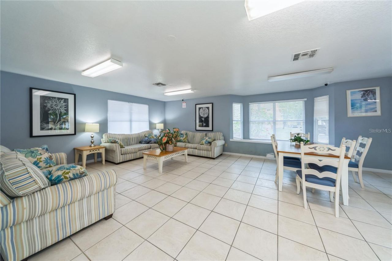 8707 Knightsbridge Court , Unit B, Kissimmee, FL 34747 Photo
