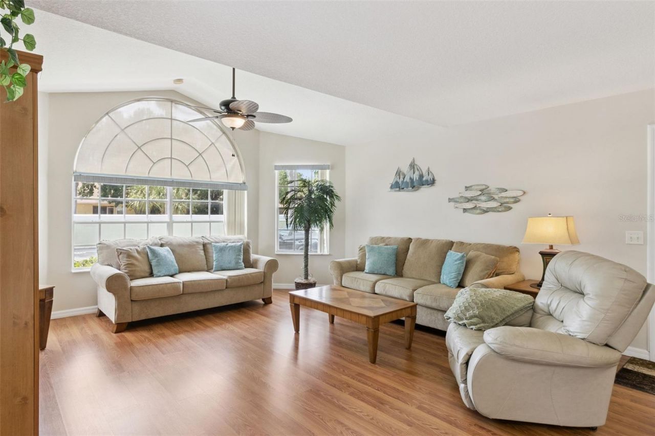 8707 Knightsbridge Court , Unit B, Kissimmee, FL 34747 Photo