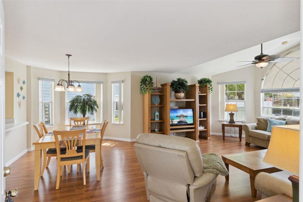 8707 Knightsbridge Court , Unit B, Kissimmee, FL 34747 Photo