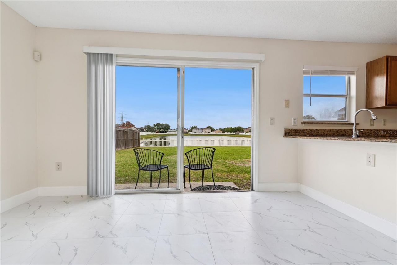 1582 Carey Glen Circle , Orlando, FL 32824 Photo