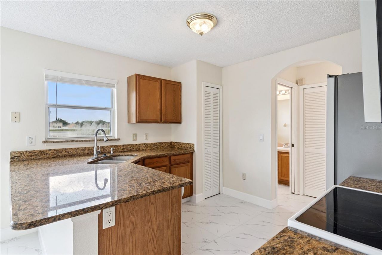 1582 Carey Glen Circle , Orlando, FL 32824 Photo