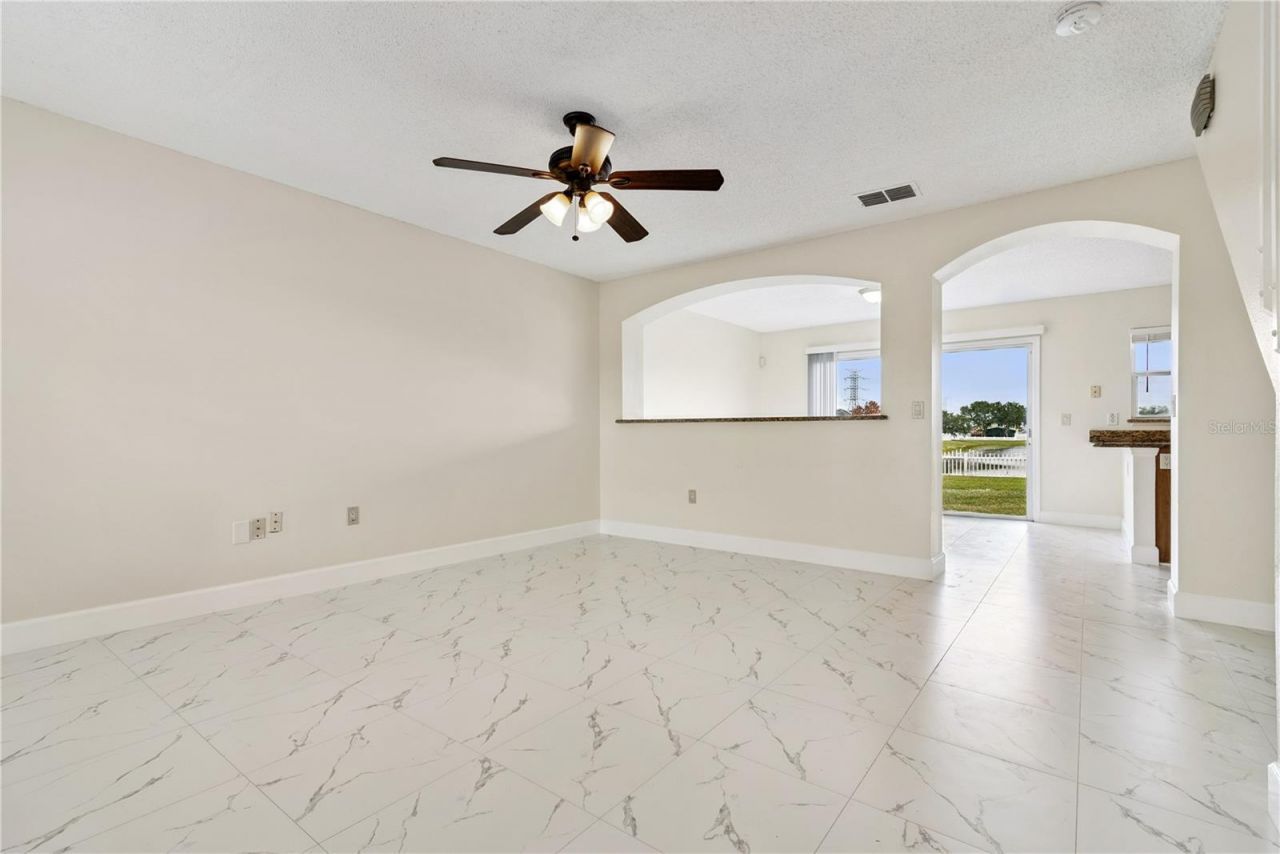 1582 Carey Glen Circle , Orlando, FL 32824 Photo