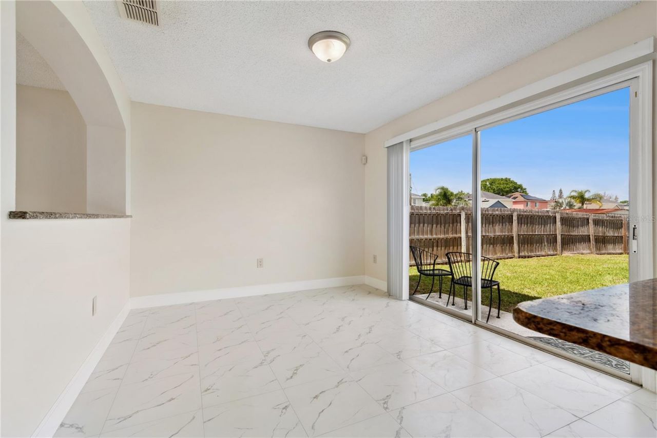 1582 Carey Glen Circle , Orlando, FL 32824 Photo