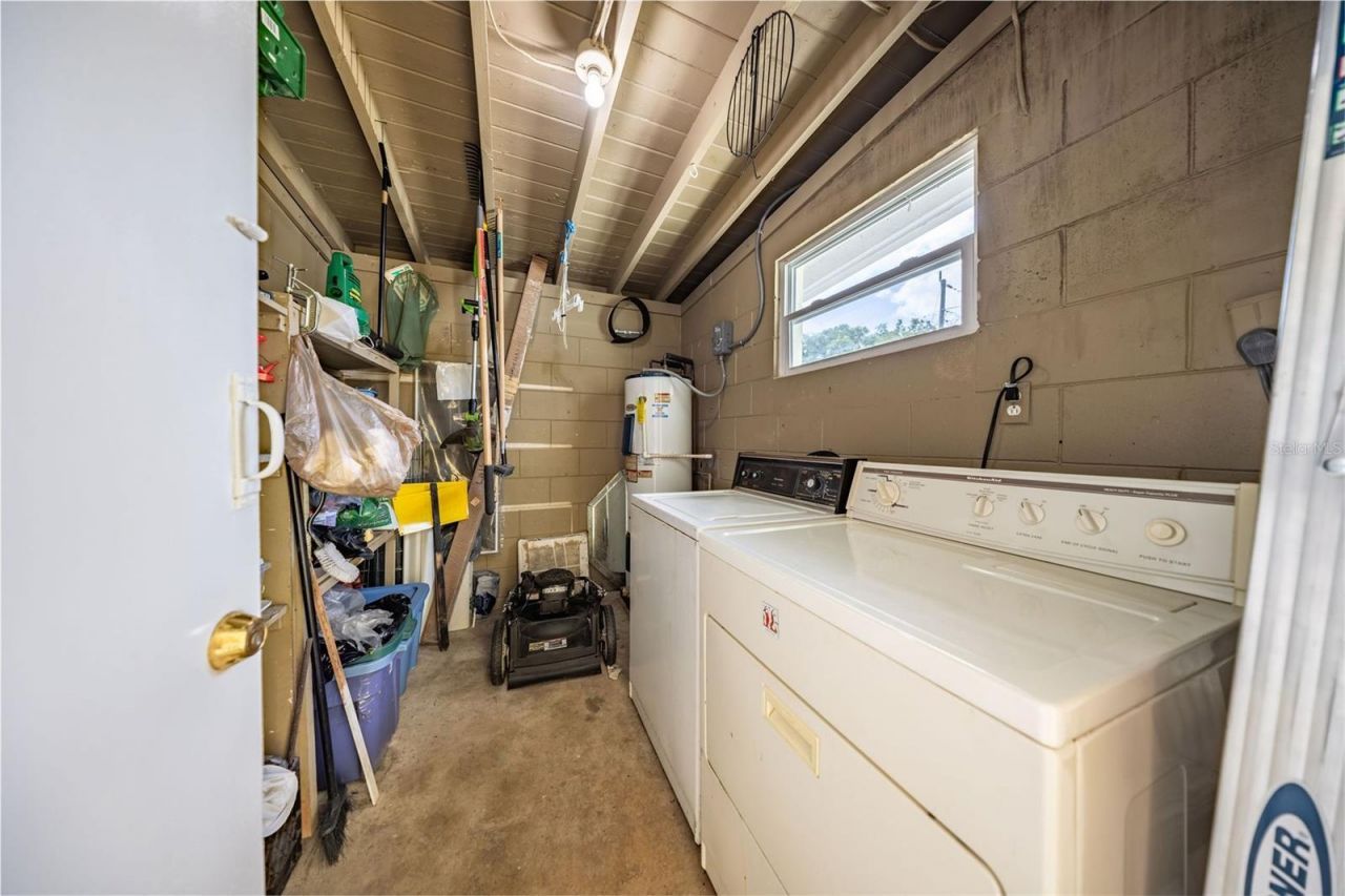 732 Cherokee Circle , Sanford, FL 32773 Photo