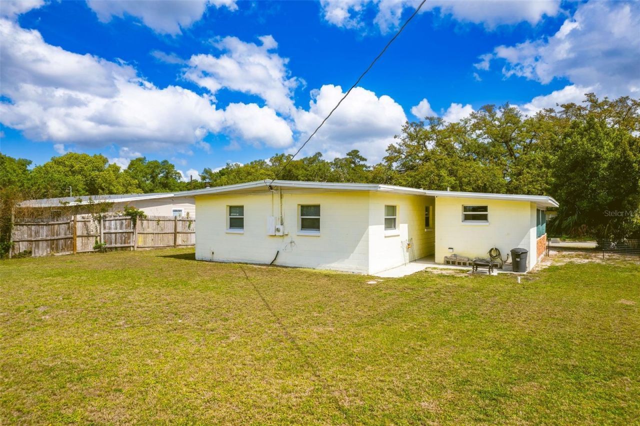 732 Cherokee Circle , Sanford, FL 32773 Photo