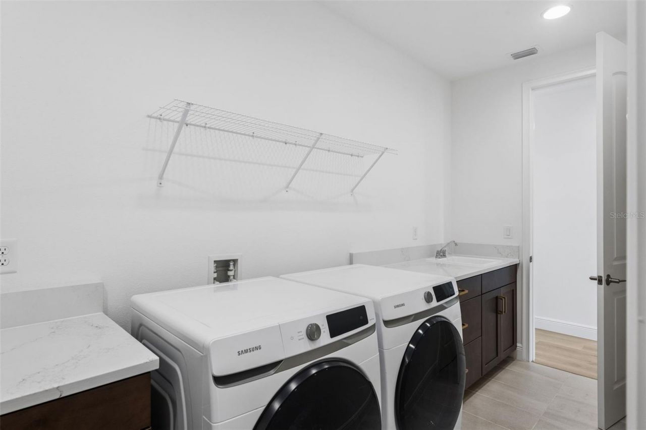 13259 Bromborough Drive, Orlando, FL 32832 Photo