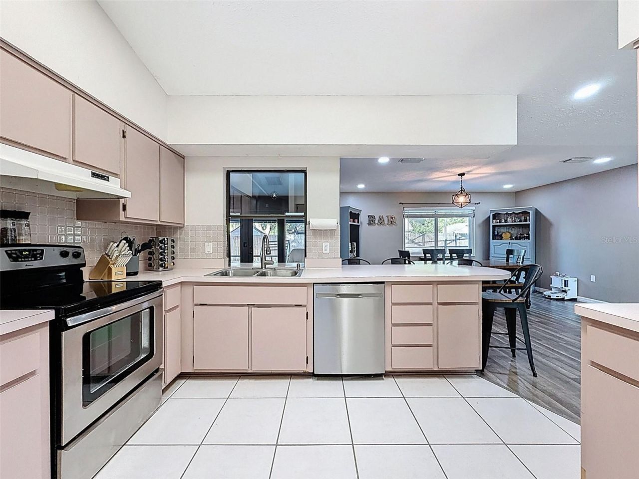 4752 Meadowsweet Court, New Port Richey, FL 34653 Photo