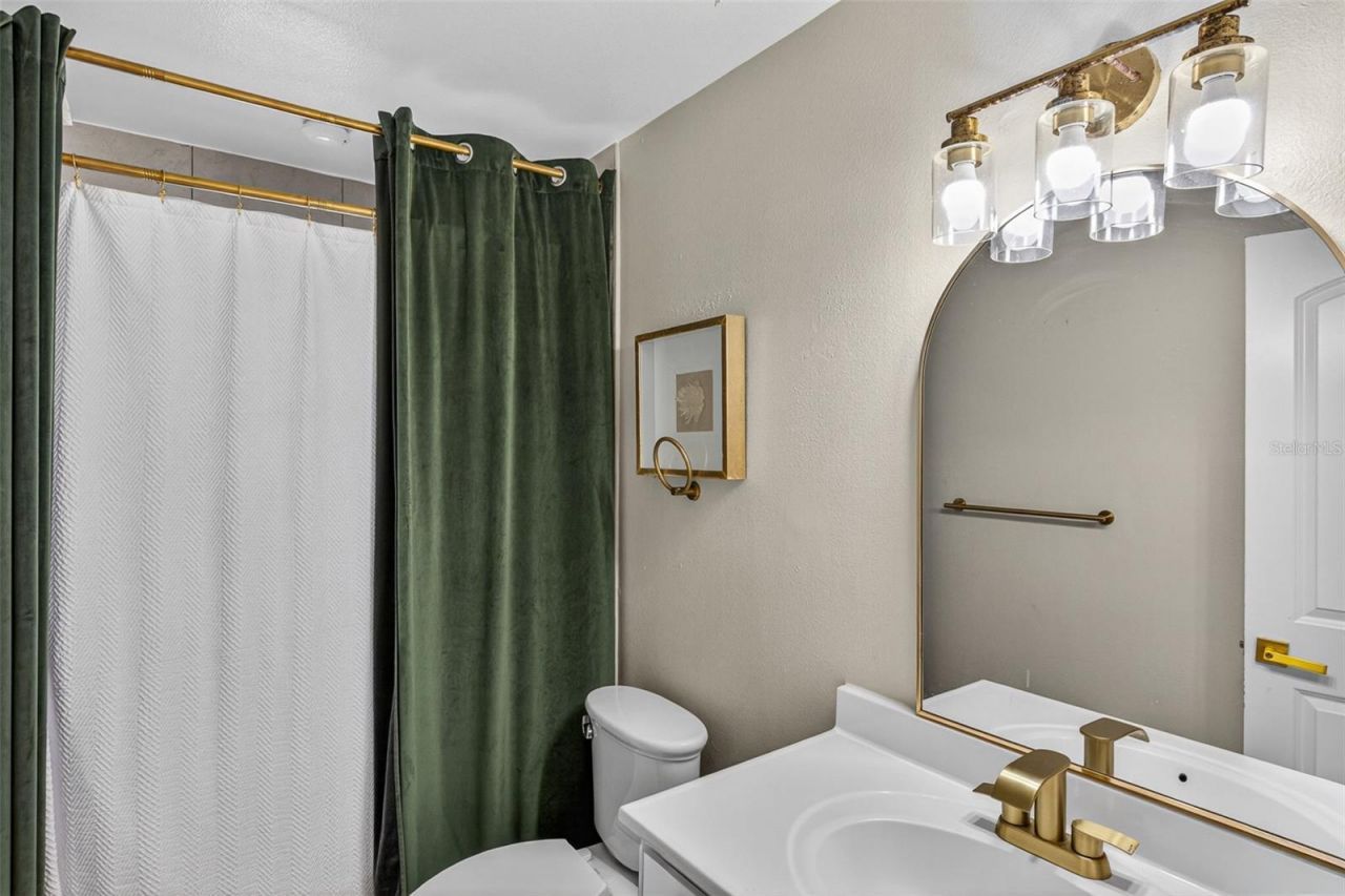 6327 Oren Court , Apopka, FL 32712 Photo