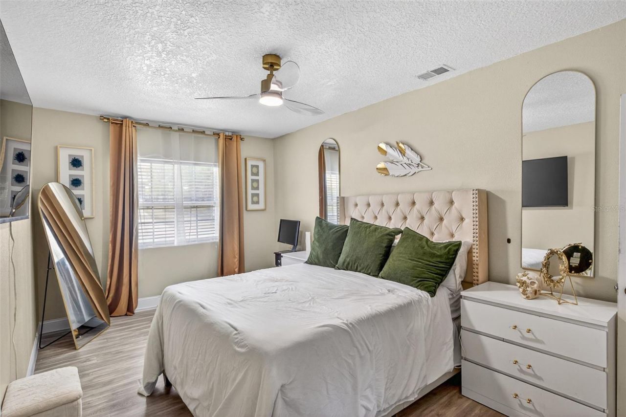 6327 Oren Court , Apopka, FL 32712 Photo