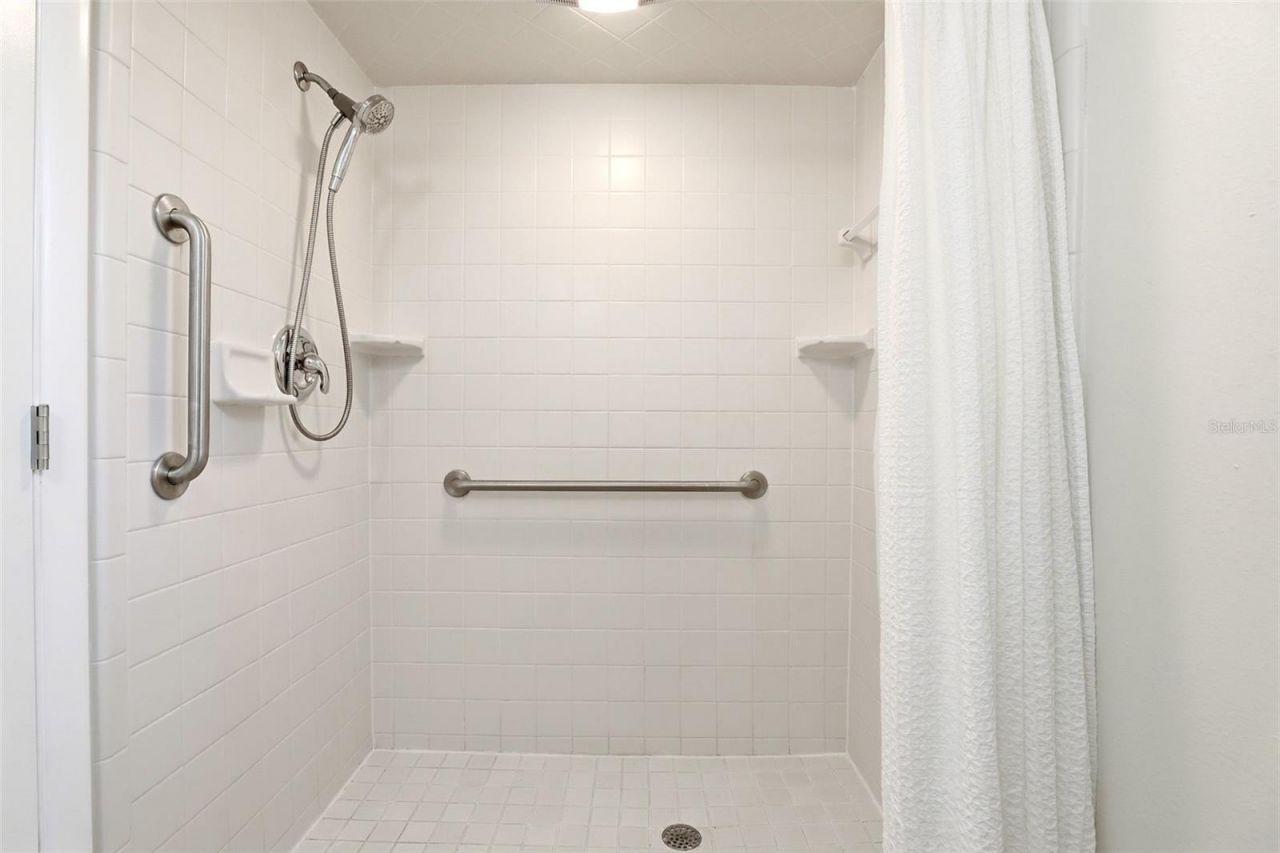 611 Orchid Lane , Altamonte Springs, FL 32714 Photo