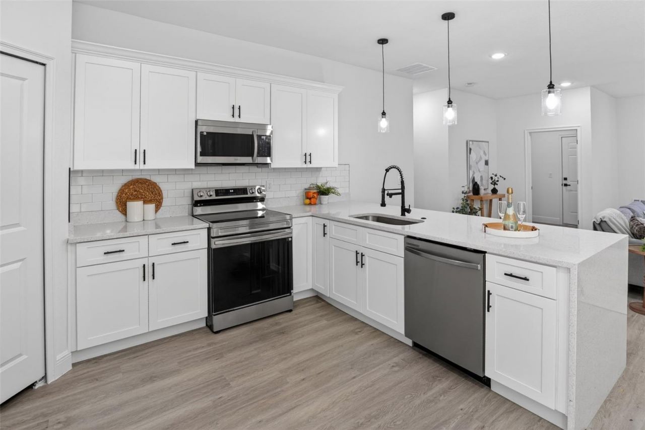 1243 W Shady Lane , Citrus Springs, FL 34434 Photo