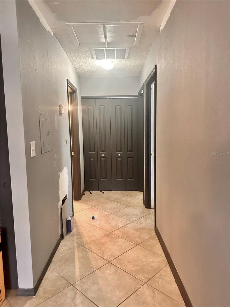 2938 Clark Road, Unit 203, Sarasota, FL 34231 Photo