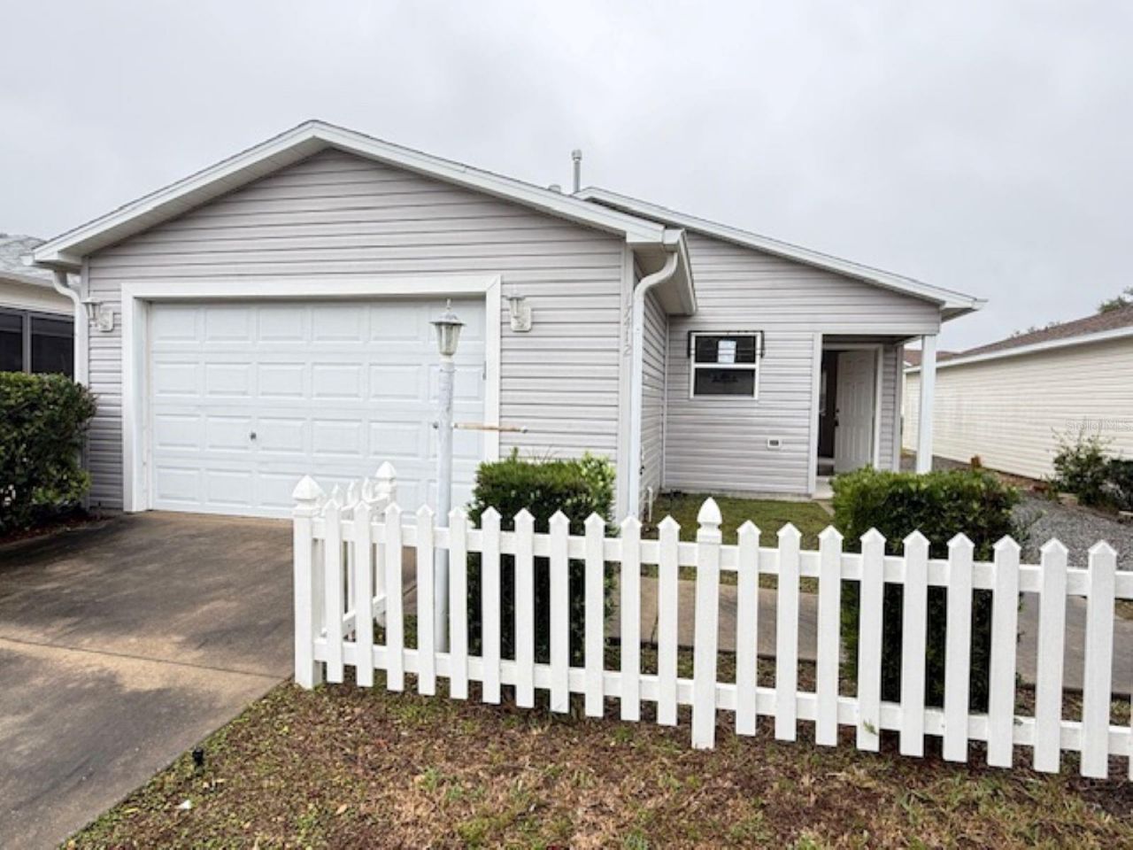 17412 SE 81st Newberry Court , The Villages, FL 32162 Main Photo