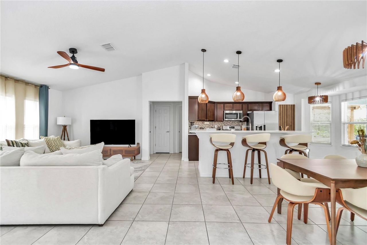 5620 SW 172nd Loop, Ocala, FL 34473 Photo