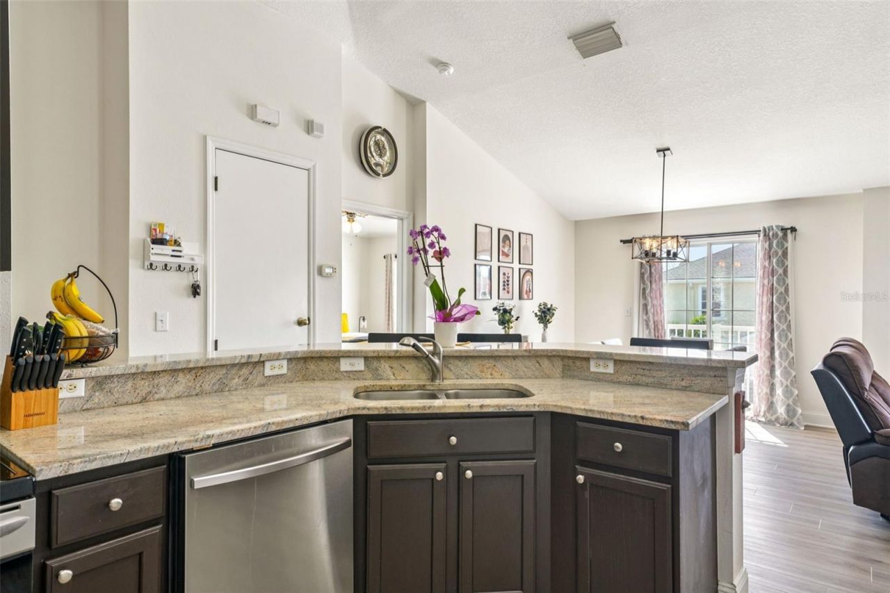 623 52nd Avenue N, Saint Petersburg, FL 33703 Photo