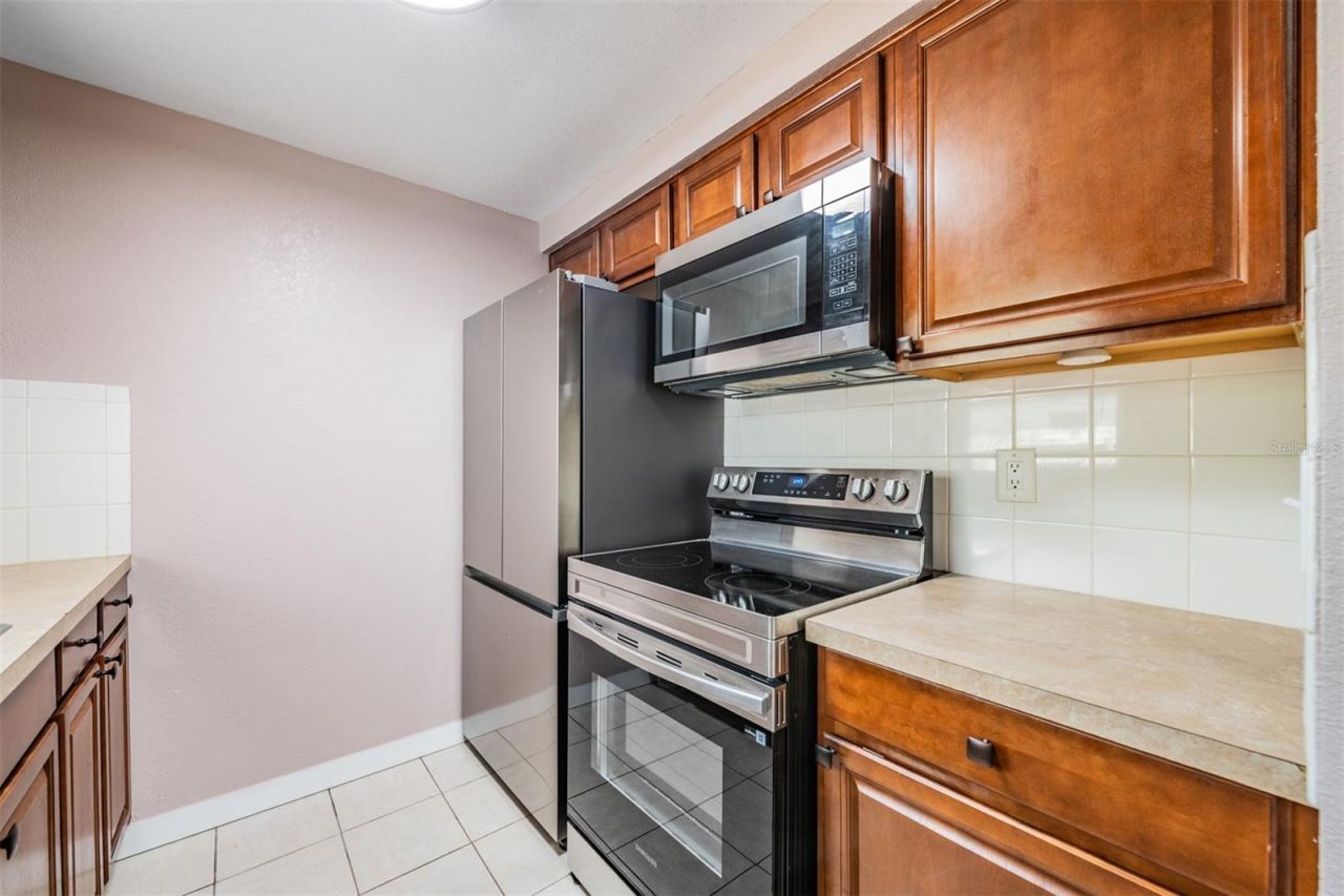 6421 81st Avenue N, Pinellas Park, FL 33781 Photo