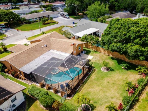 5916 OAKHURST DRIVE, SEMINOLE, FL 33772