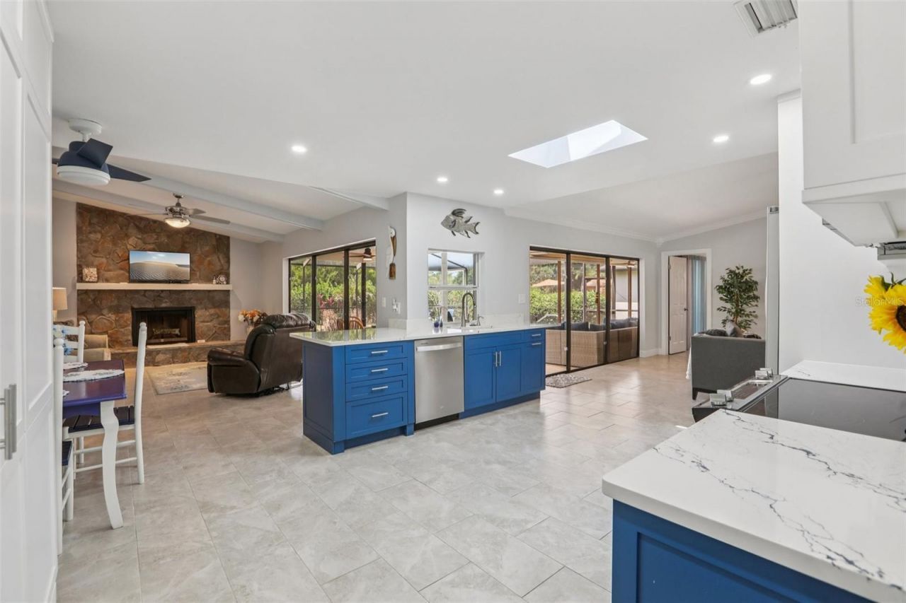 5916 Oakhurst Drive, Seminole, FL 33772 Photo