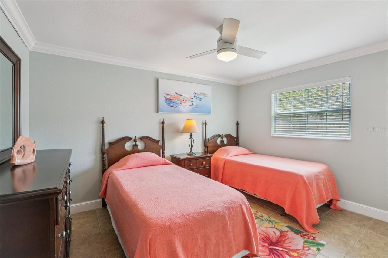 5916 Oakhurst Drive, Seminole, FL 33772 Photo