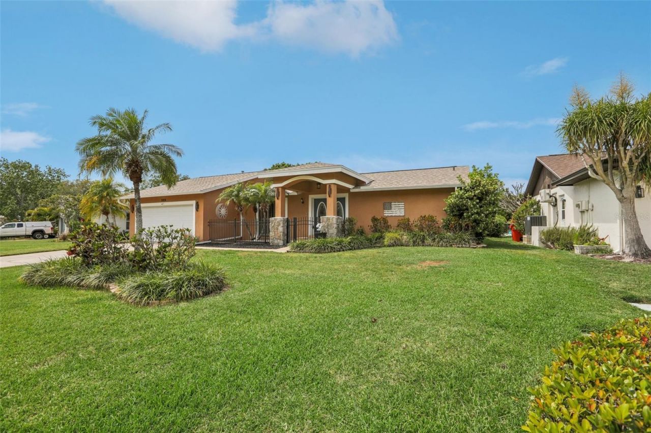 5916 Oakhurst Drive, Seminole, FL 33772 Photo