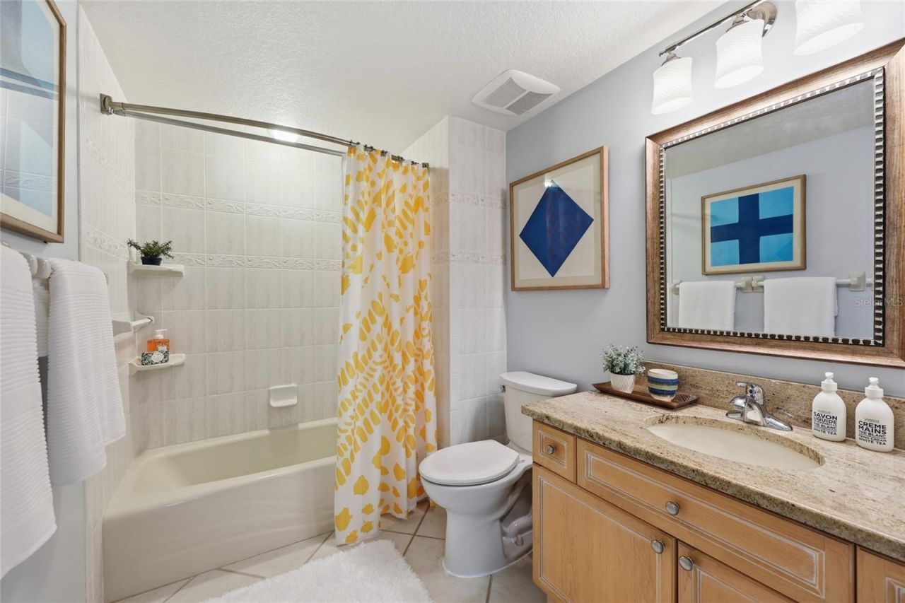 16550 Gulf Boulevard, Unit 342, North Redington Beach, FL 33708 Photo