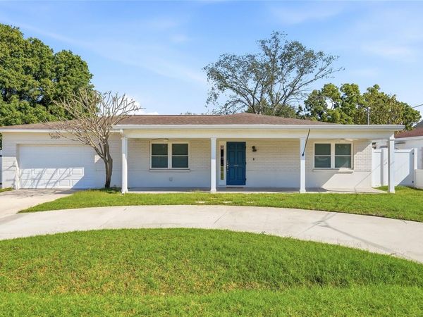 3909 W CARMEN STREET, TAMPA, FL 33609