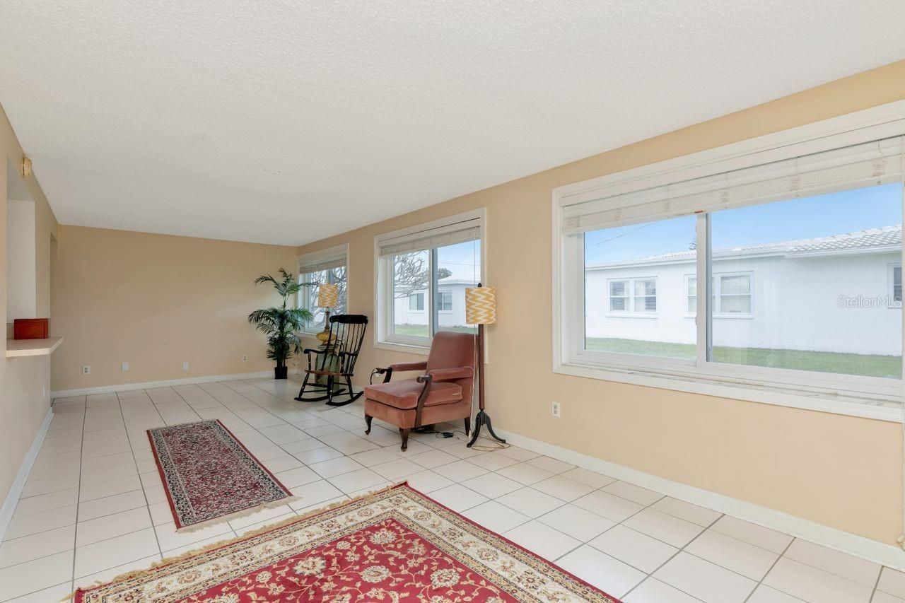 10153 44th Street N, Unit 2, Pinellas Park, FL 33782 Photo