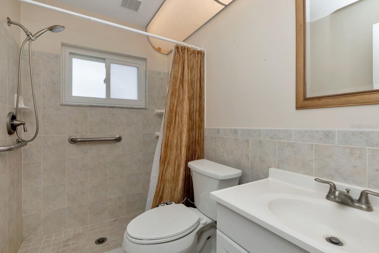 10153 44th Street N, Unit 2, Pinellas Park, FL 33782 Photo