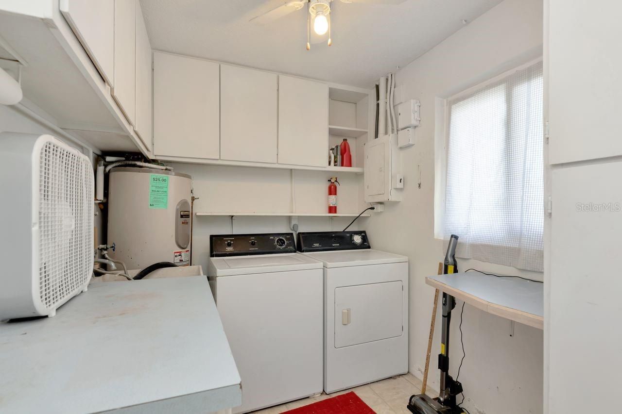 10153 44th Street N, Unit 2, Pinellas Park, FL 33782 Photo