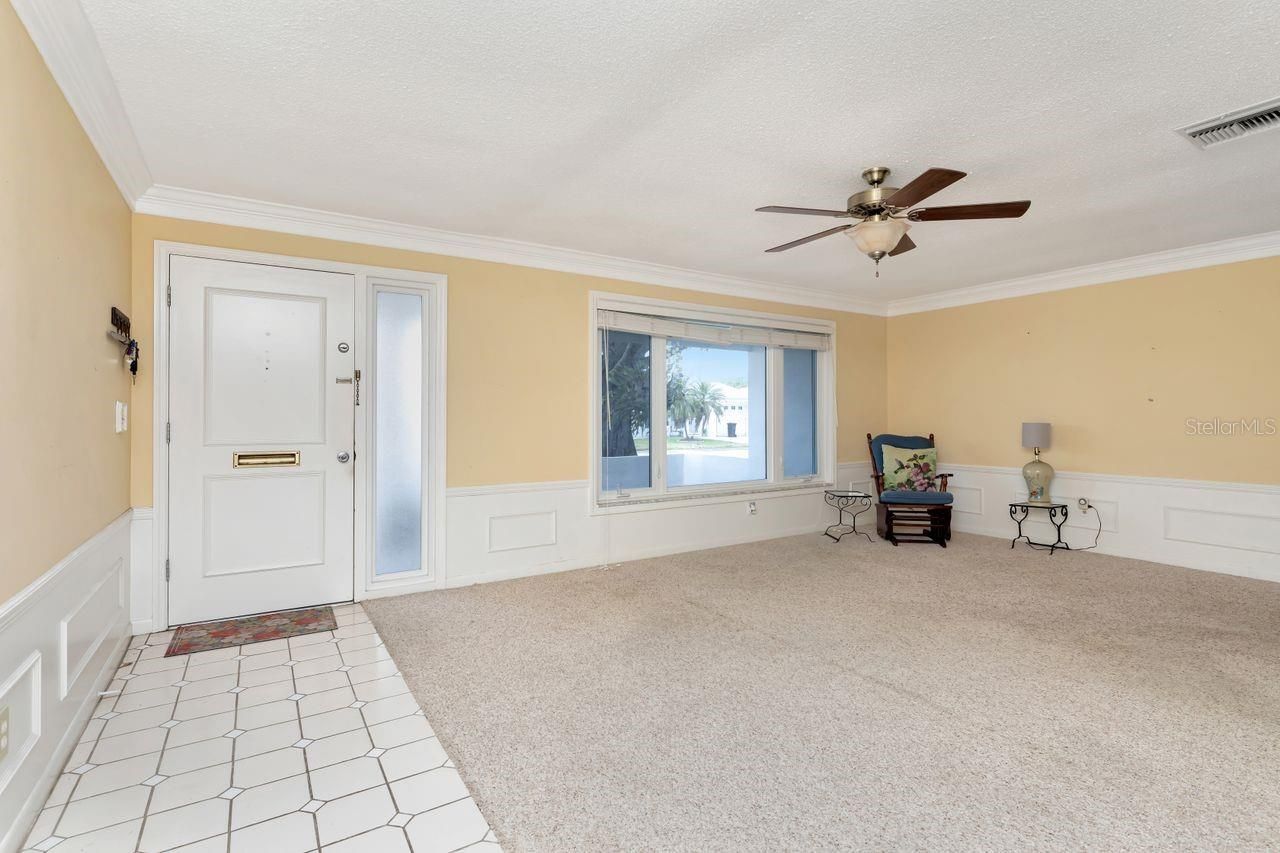 10153 44th Street N, Unit 2, Pinellas Park, FL 33782 Photo