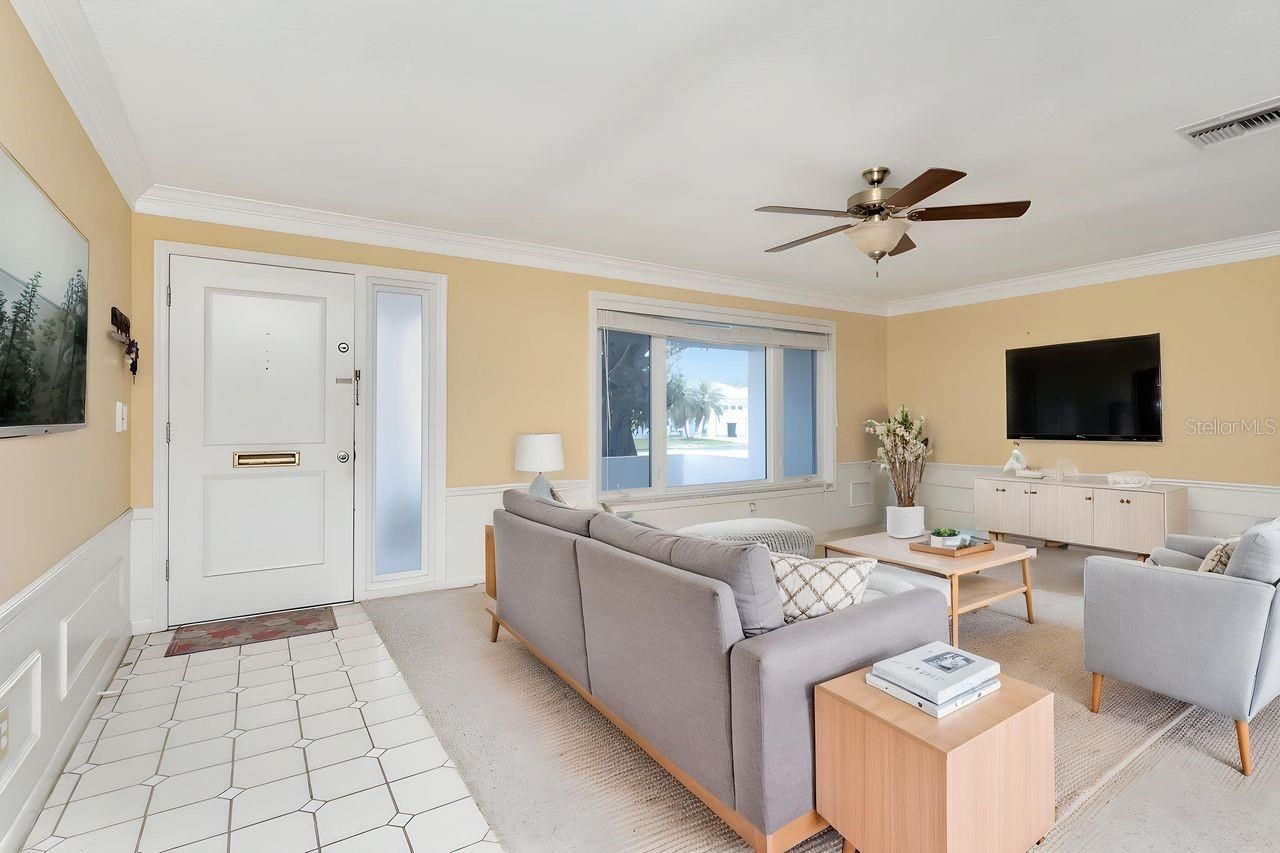 10153 44th Street N, Unit 2, Pinellas Park, FL 33782 Photo