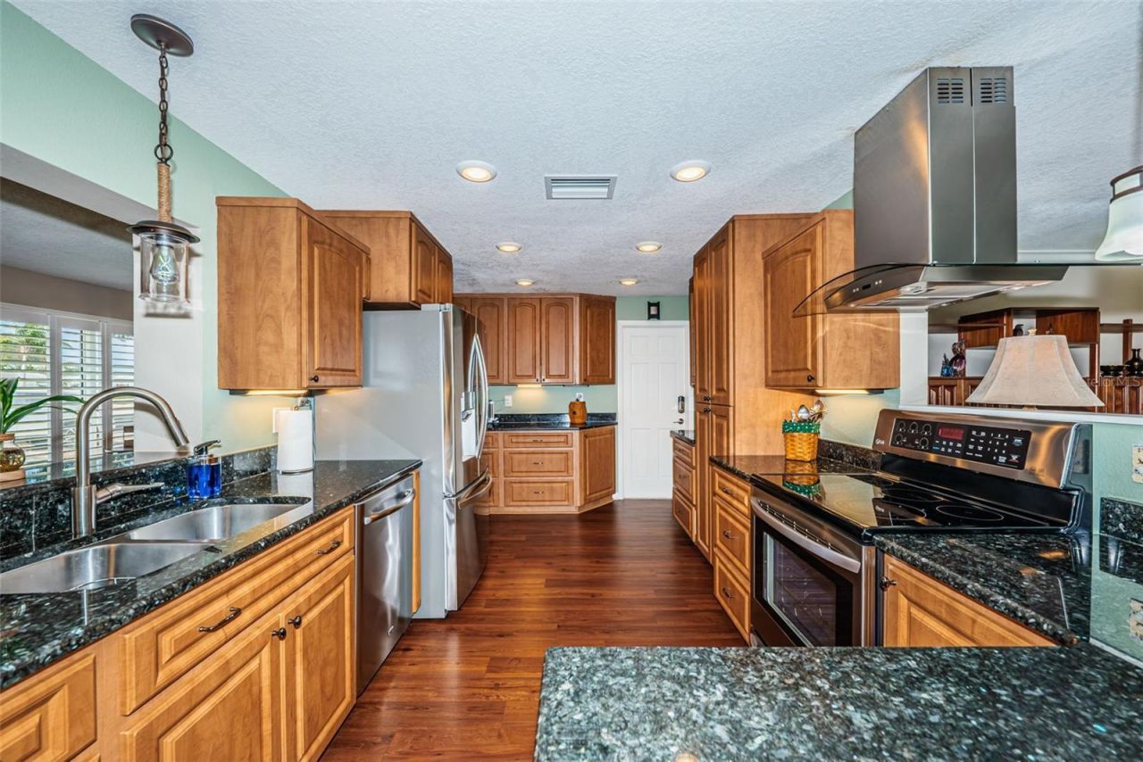 4286 96th Avenue N, Pinellas Park, FL 33782 Photo