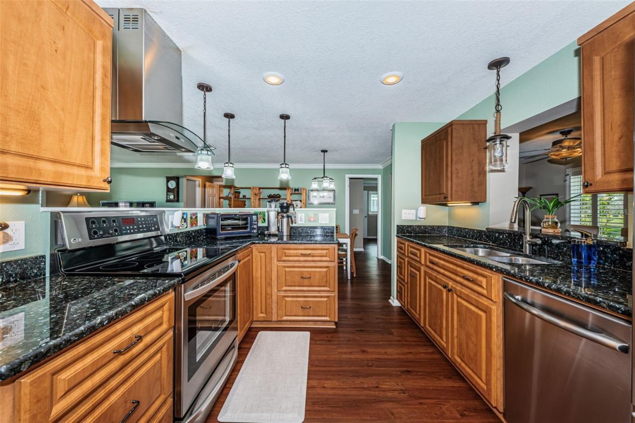 4286 96th Avenue N, Pinellas Park, FL 33782 Photo