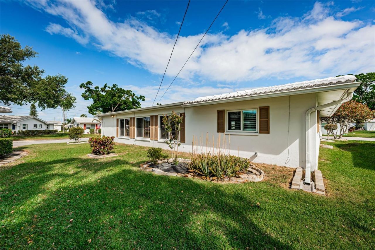 4286 96th Avenue N, Pinellas Park, FL 33782 Photo