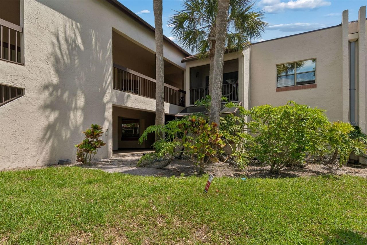 2971 Estancia Boulevard, Unit 313, Clearwater, FL 33761 Main Photo