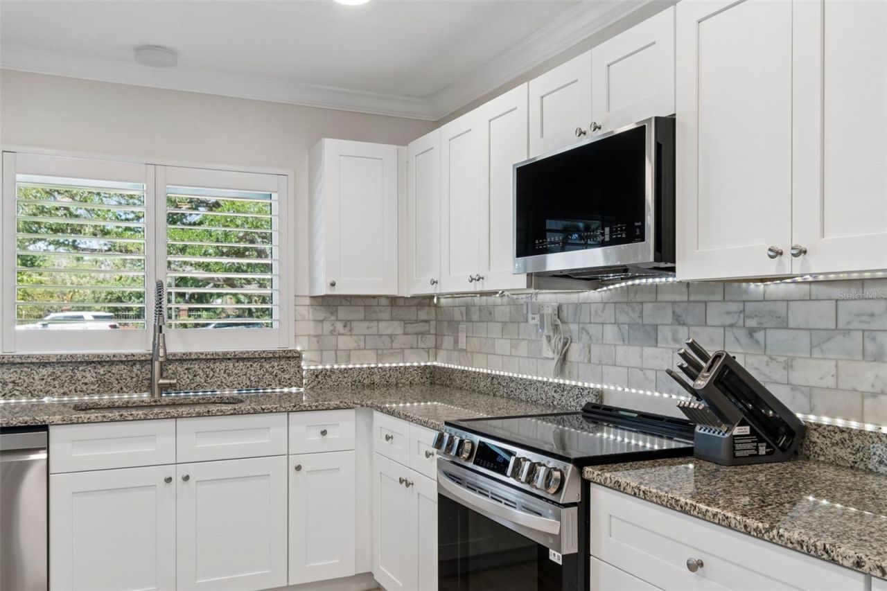 8270 30th Avenue N, Saint Petersburg, FL 33710 Photo