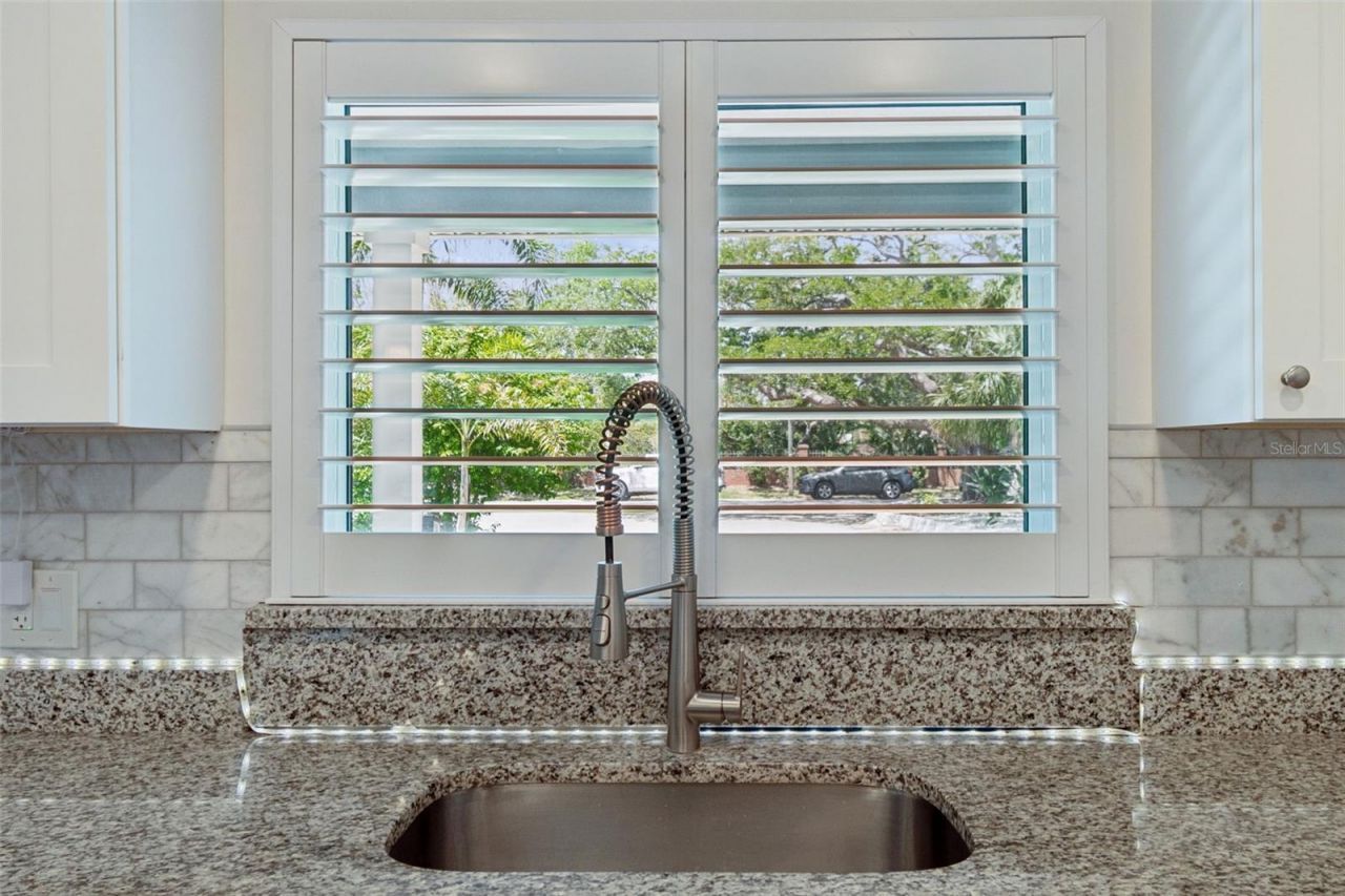 8270 30th Avenue N, Saint Petersburg, FL 33710 Photo