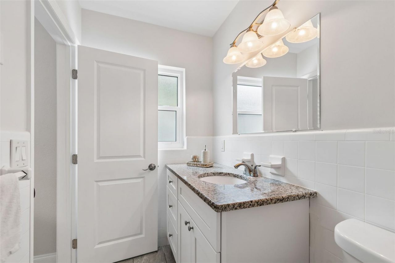 8270 30th Avenue N, Saint Petersburg, FL 33710 Photo